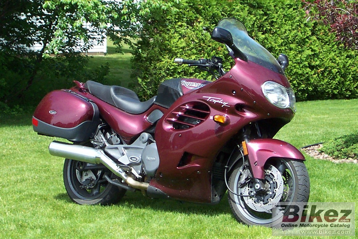 Big S. Morrison trophy 900 picture and wallpaper from Bikez.com
